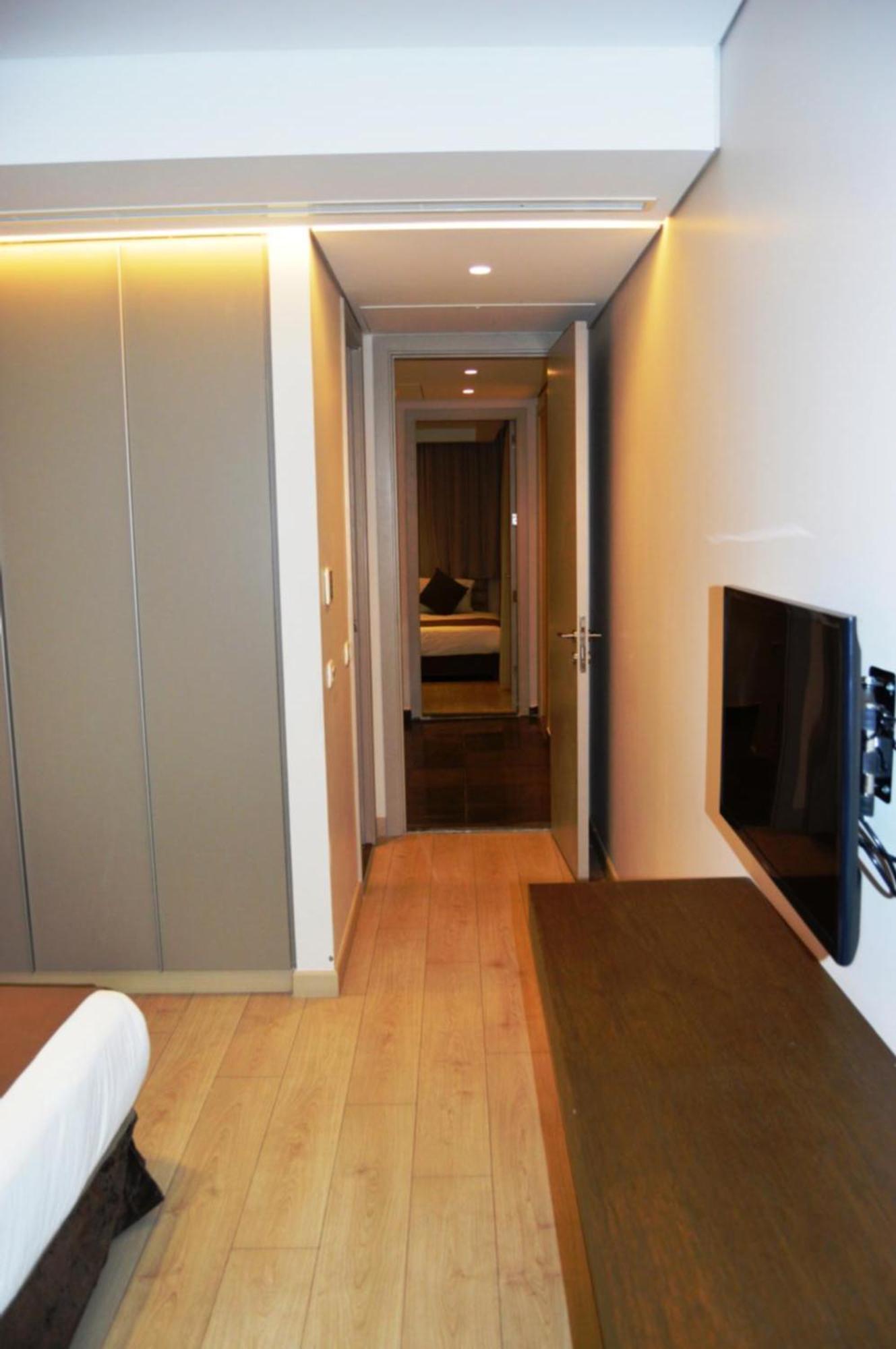 Country Lodge Hotel & Resort ביירות חדר תמונה