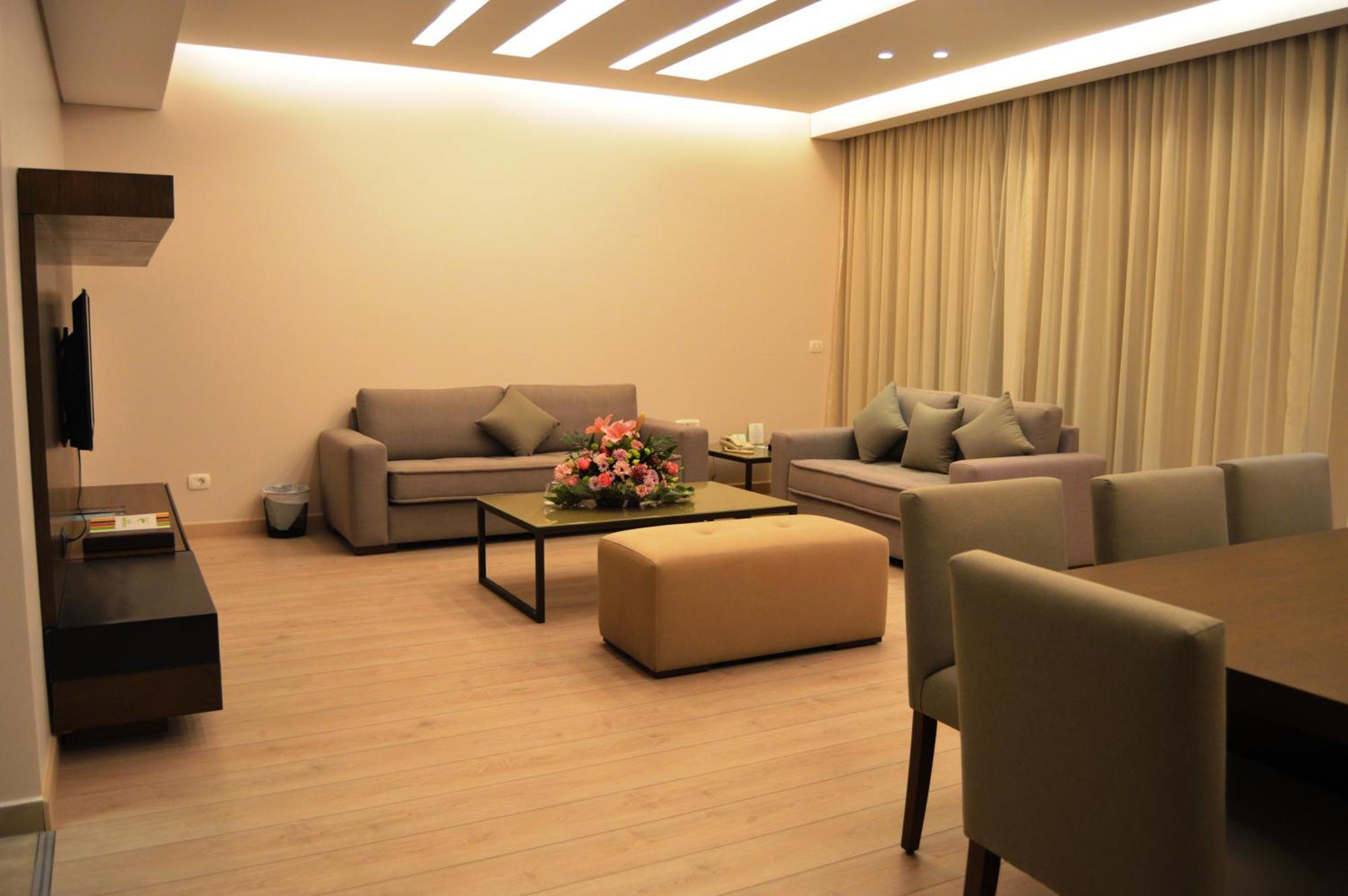 Country Lodge Hotel & Resort ביירות חדר תמונה