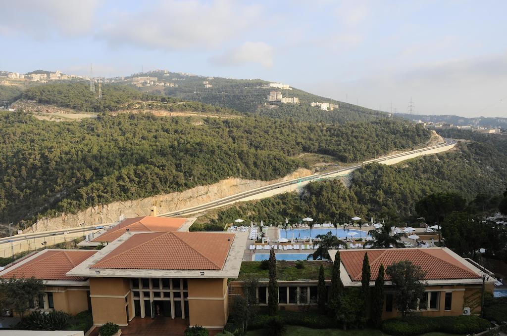 Country Lodge Hotel & Resort ביירות מראה חיצוני תמונה