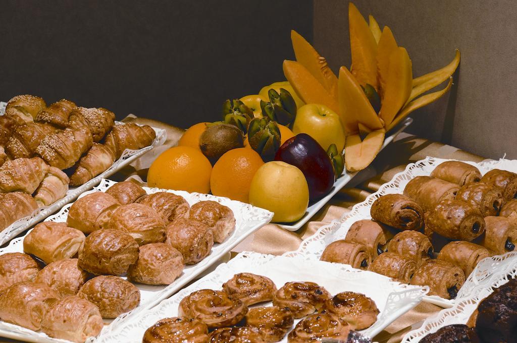 Country Lodge Hotel & Resort ביירות מראה חיצוני תמונה